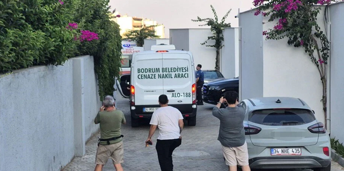 Genç çift evde başlarından vurulmuş halde ölü bulundu