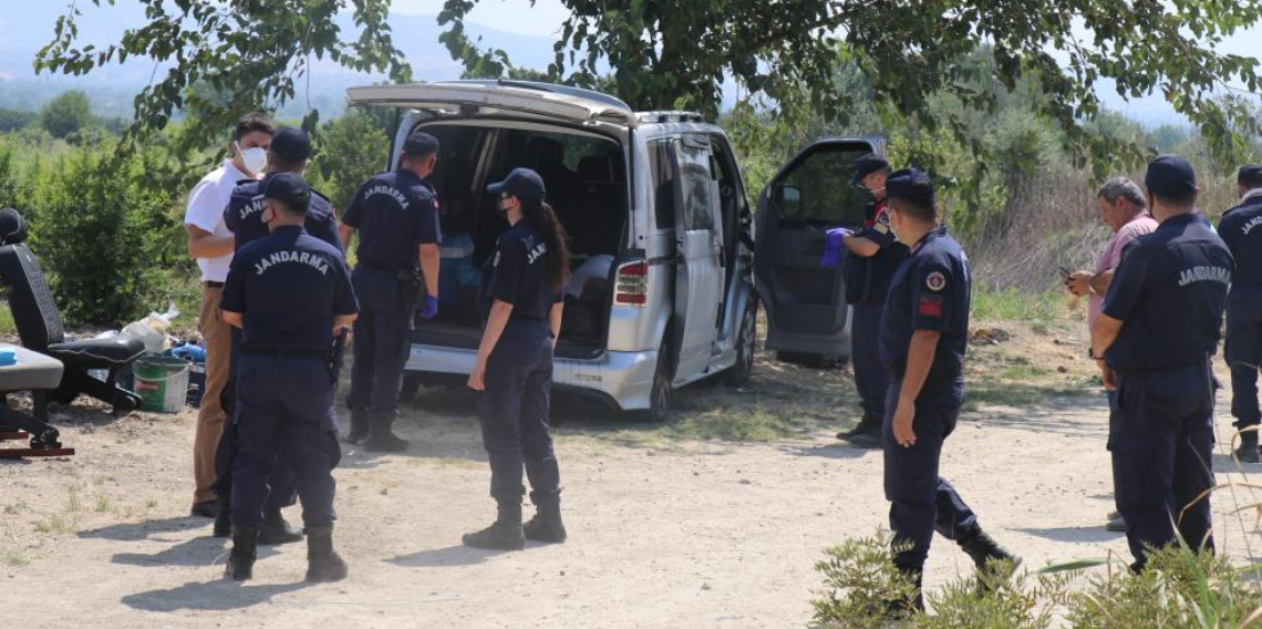 2 gündür kayıp olarak aranan adam aracında ölü bulundu