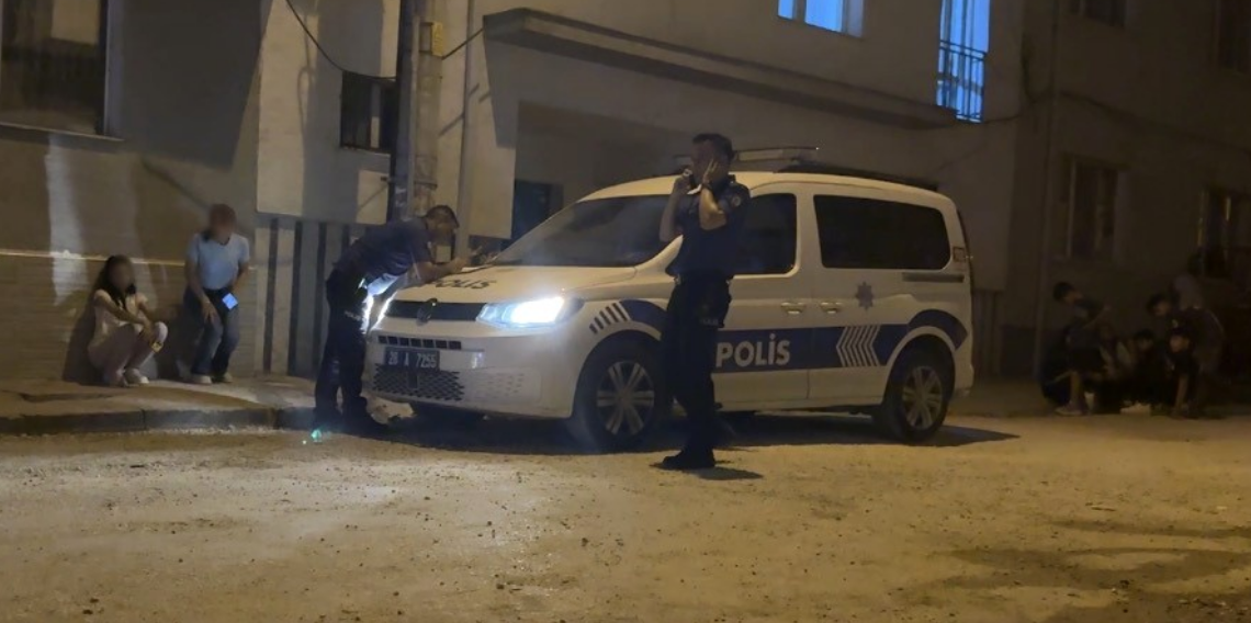 Yakınlarının haber alamadığı 40 yaşındaki adam evinde ölü bulundu, polis inceleme başlattı