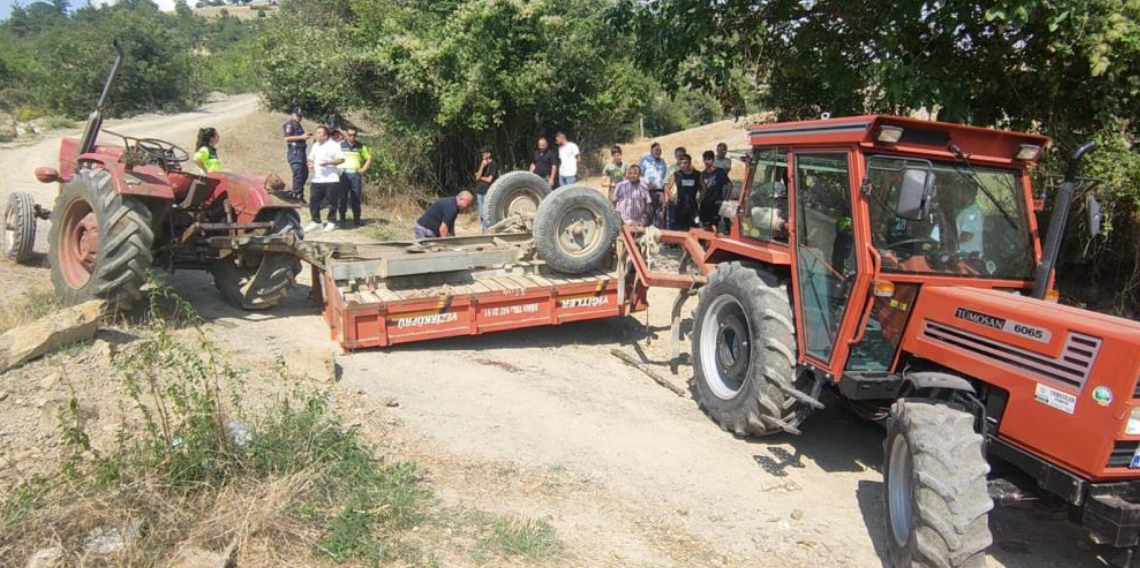 Traktör römorku devrildi: 1 ölü, 3'ü çocuk 7 yaralı