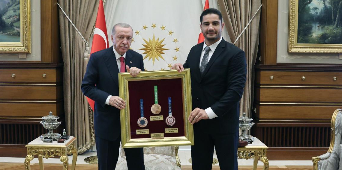 Cumhurbaşkanı Erdoğan, Taha Akgül'ü kabul etti