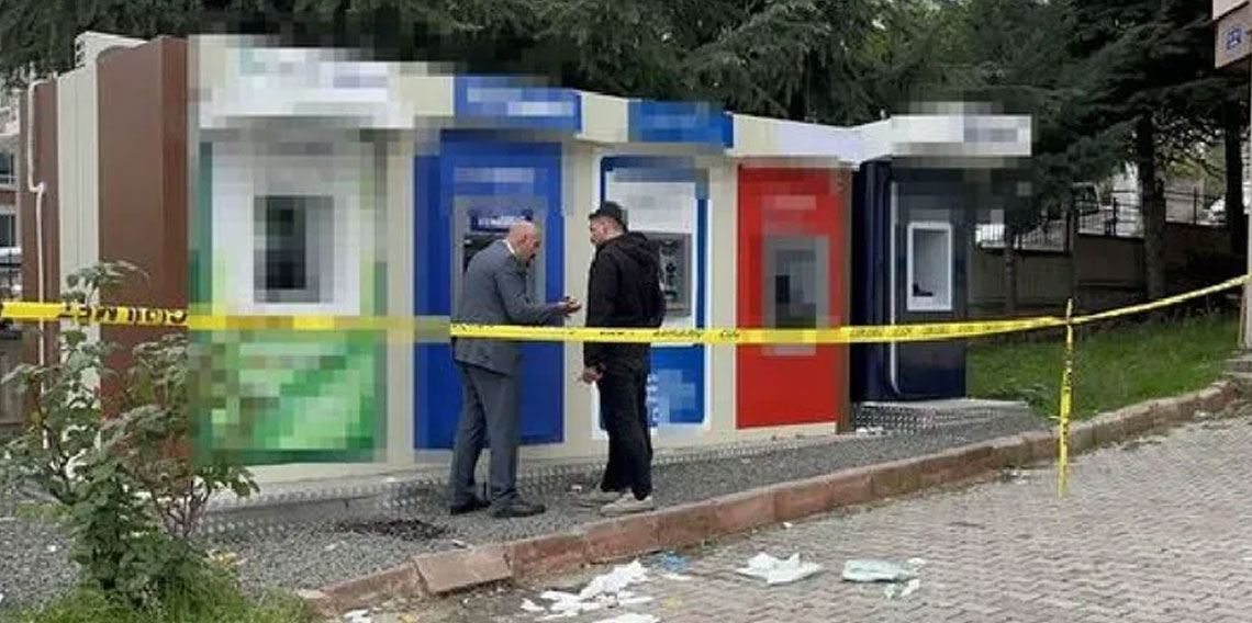 ATM'de işlem yaparken boynundan silahla vuruldu!