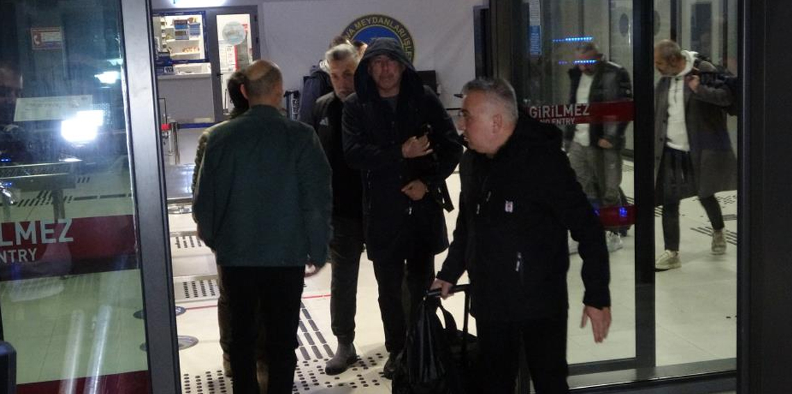 Beşiktaş, Trabzon'a geldi