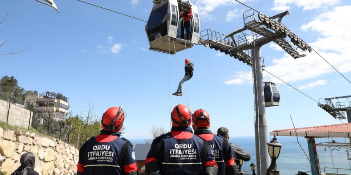 Ordu’da teleferik hattında kurtarma tatbikatı