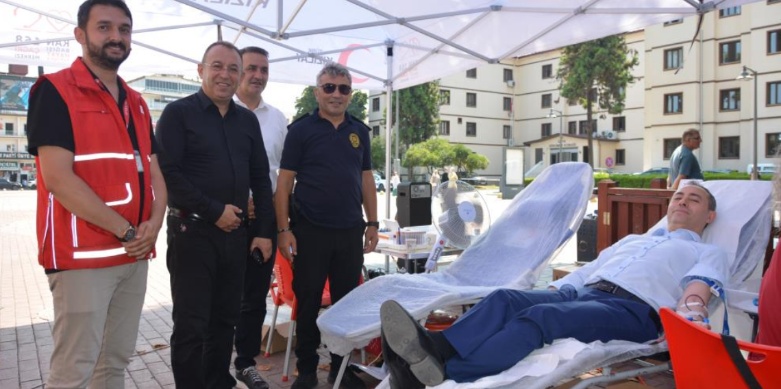 Ordu'da kamu personelinden kan bağışı