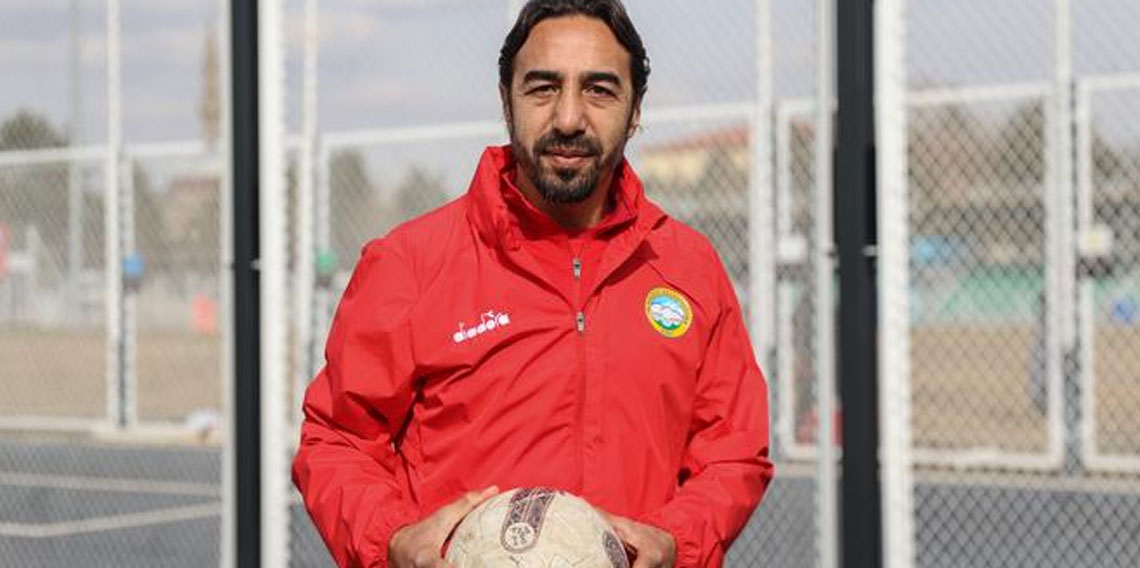 İbrahim Öztürk futbolu bıraktı