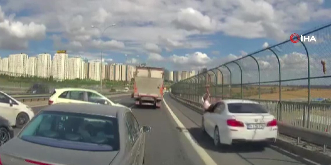 Yardıma Koştu Canından Oluyordu?