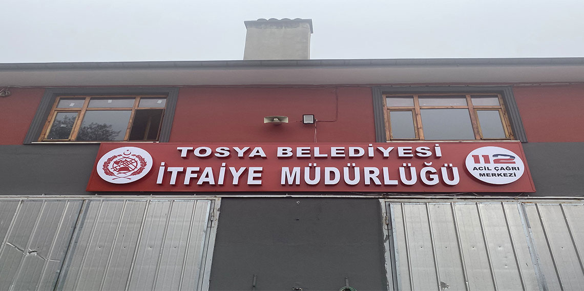 Tosya itfaiyesi bir yılda 31 bina yangınına müdahale etti