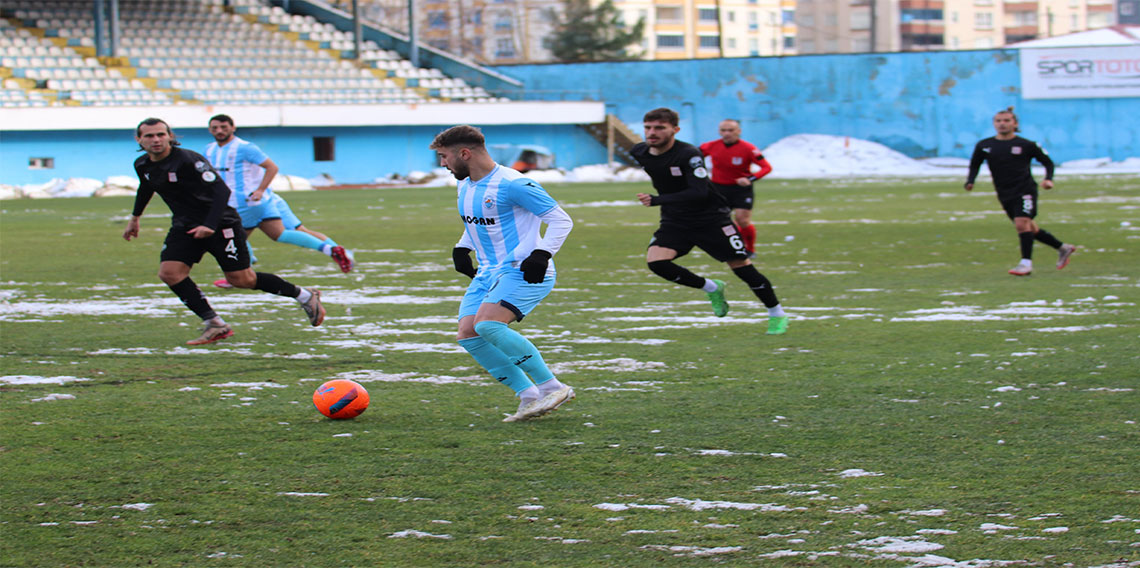 Pazarspor: 0 - Ayvalıkgücü Belediyespor: 0