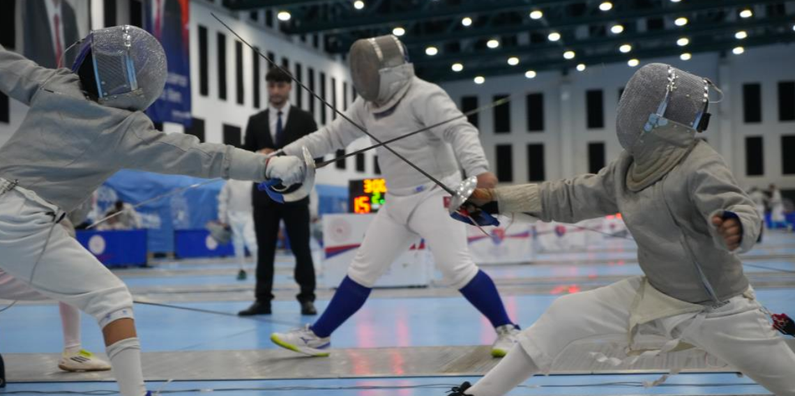 Samsun’da 612 sporcunun kılıç mücadelesi başladı