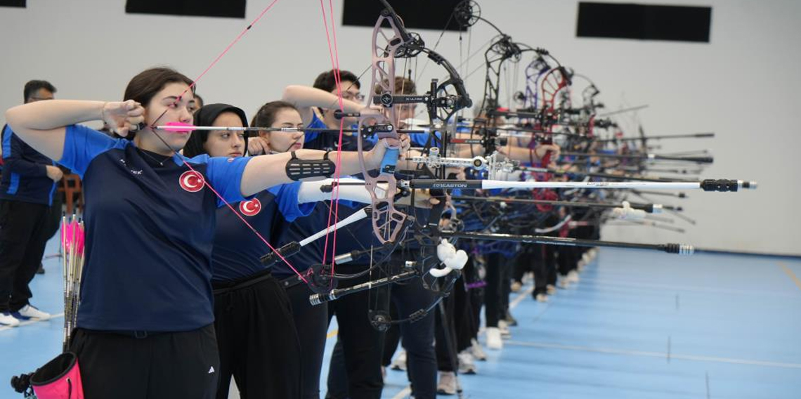 Milli Okçular Olimpiyata Samsun'da Hazırlanıyor