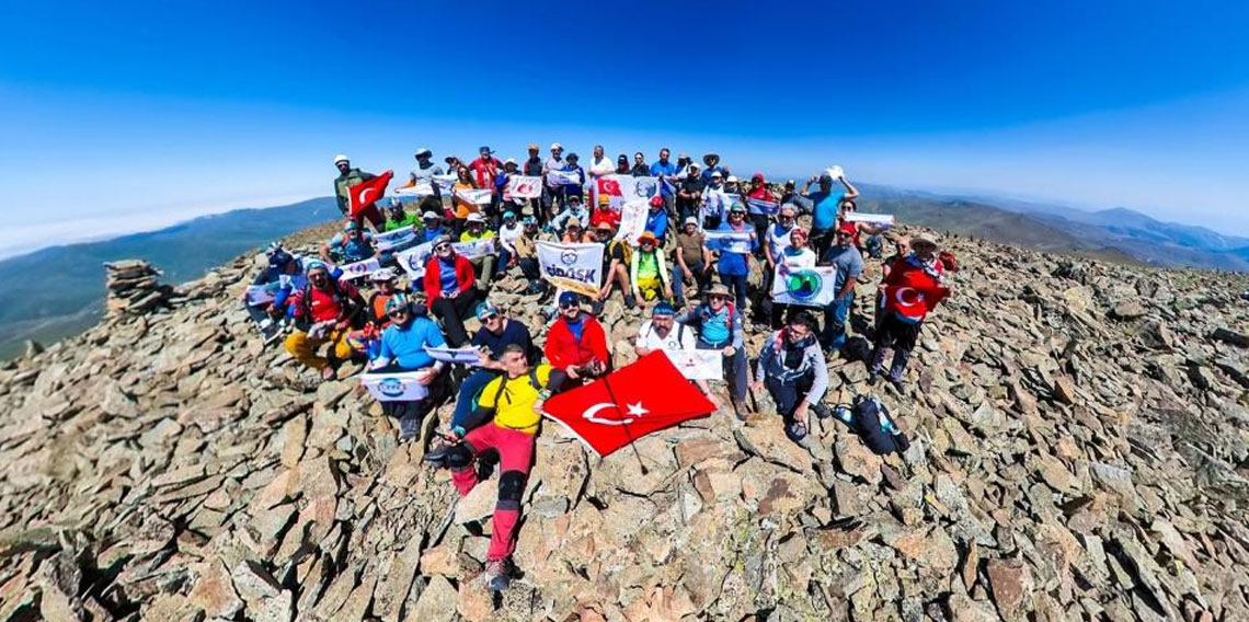 Doğaseverler Giresun'un zirvelerinde buluştu