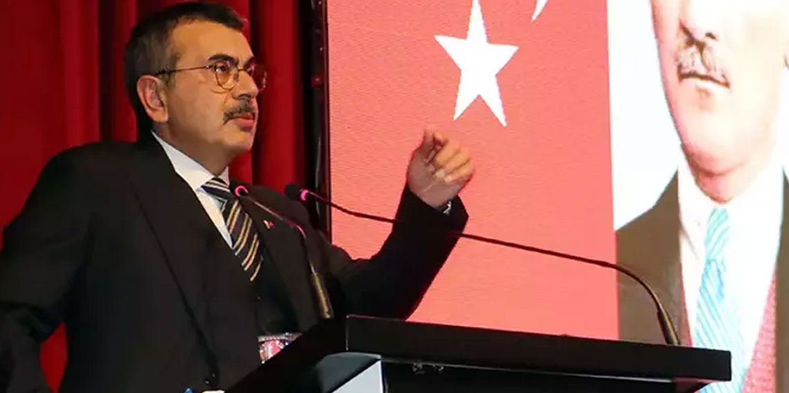 Bakan Tekin'den yeni eğitim müfredatıyla ilgili açıklama