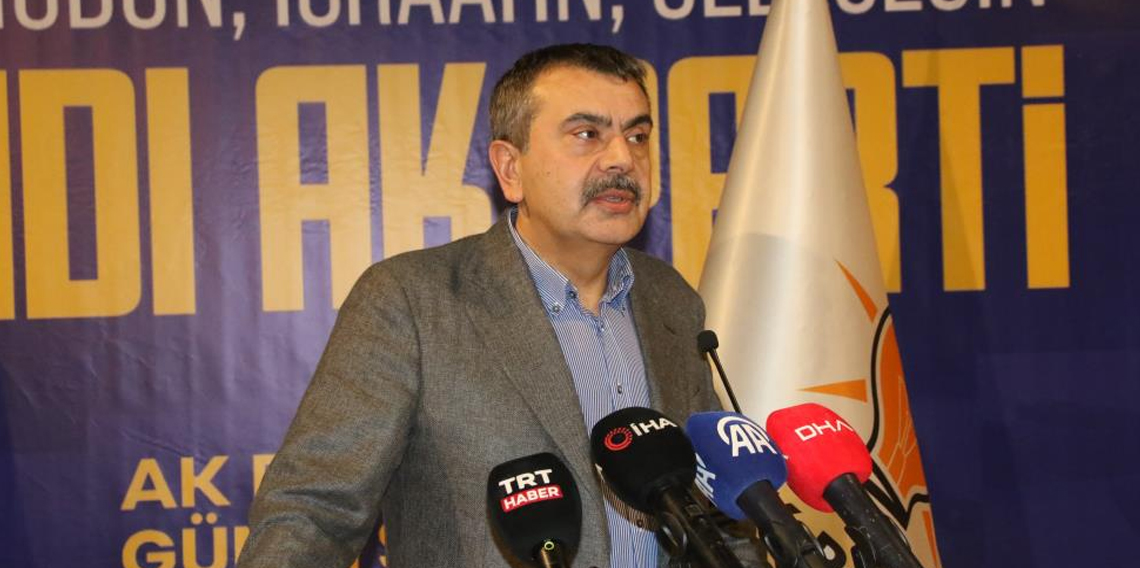 Bakan Tekin: CHP Tarihini İnkar Ediyor