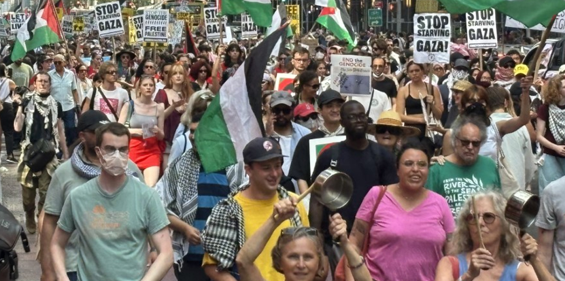 New York’ta on binlerce kişilik İsrail protestosu