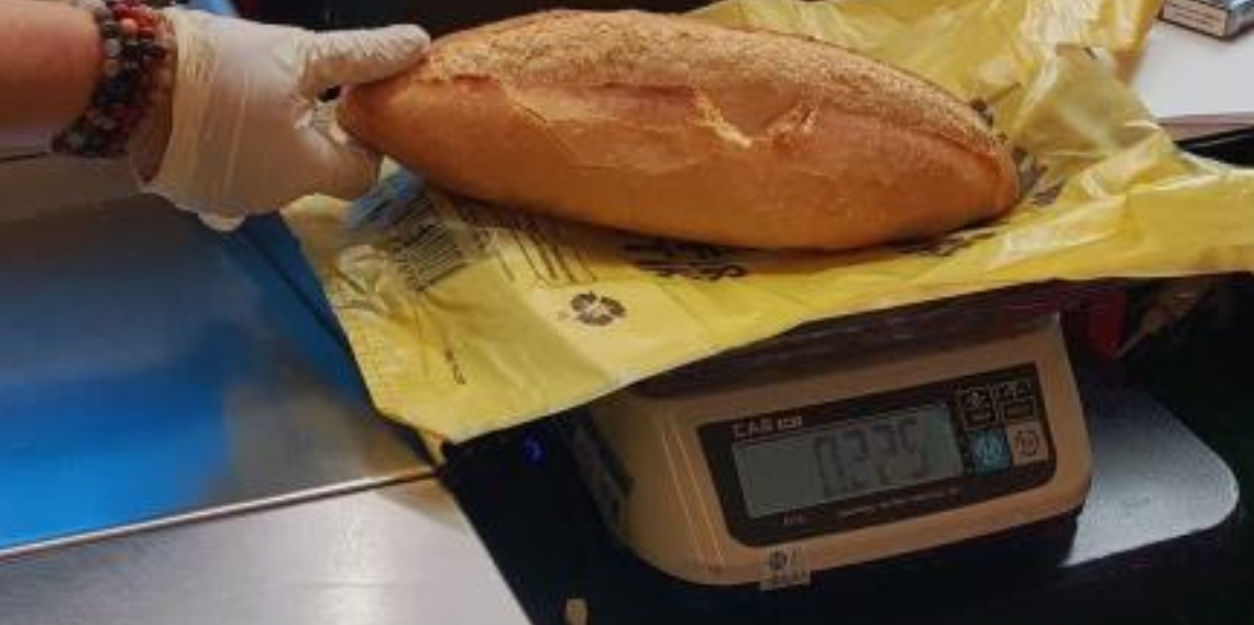 Artvin'in Şavşat ilçesinde 230 gram olması gereken ekmek 180 gram çıktı, 18 bin lira ceza uygulandı