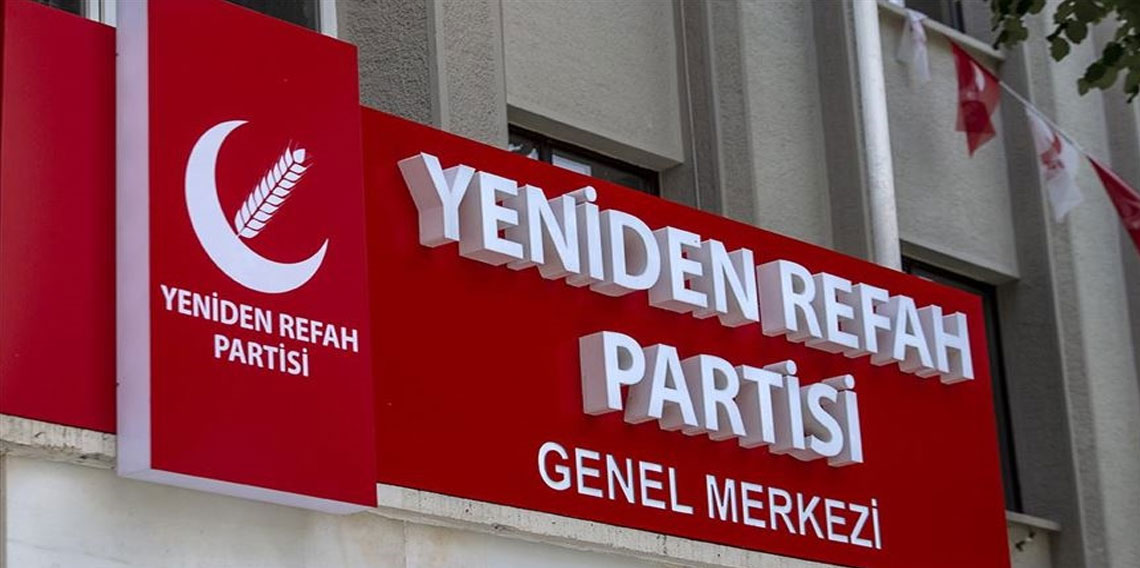 Yeniden Refah Partili belediye başkanı partisinden istifa etti