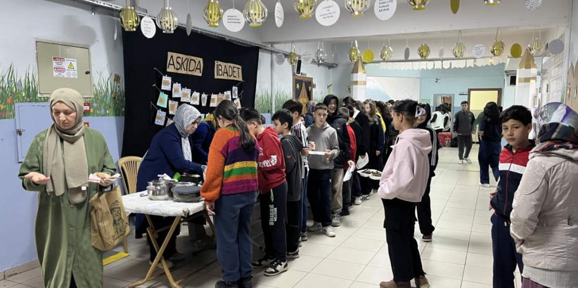 Ünye’de Öğrencilerden Anlamlı Dayanışma