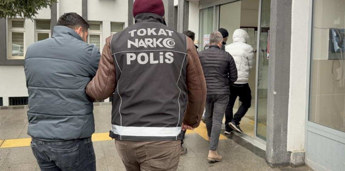 Tokat’ta 55 Bin 440 Sentetik Hap Operasyonu