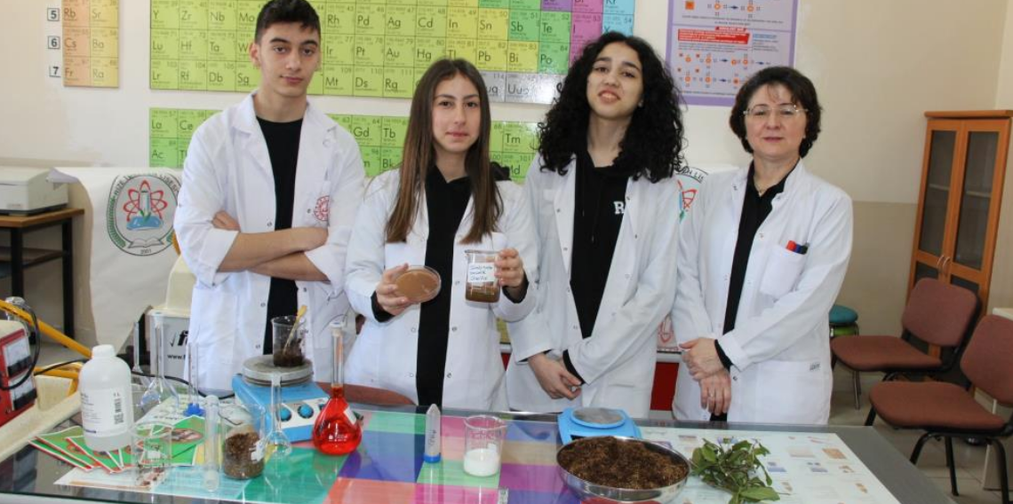 Rize Lise Öğrencilerinden Çay Atığından Antibakteriyel Kaplama Projesi