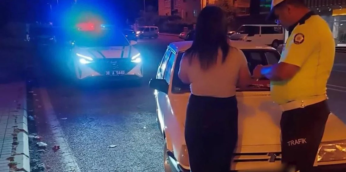 Drift atan kadın sürücüye 48 bin TL ceza yazıldı