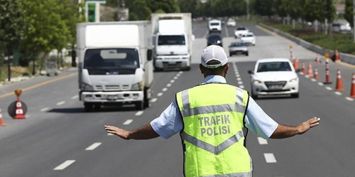 İstanbul'da yarın bazı yollar trafiğe kapatılacak