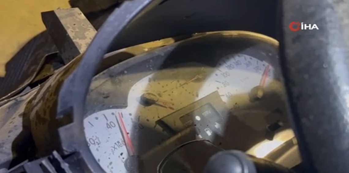 Tünelde feci kaza: Hız kadranı 200’de takılı kaldı