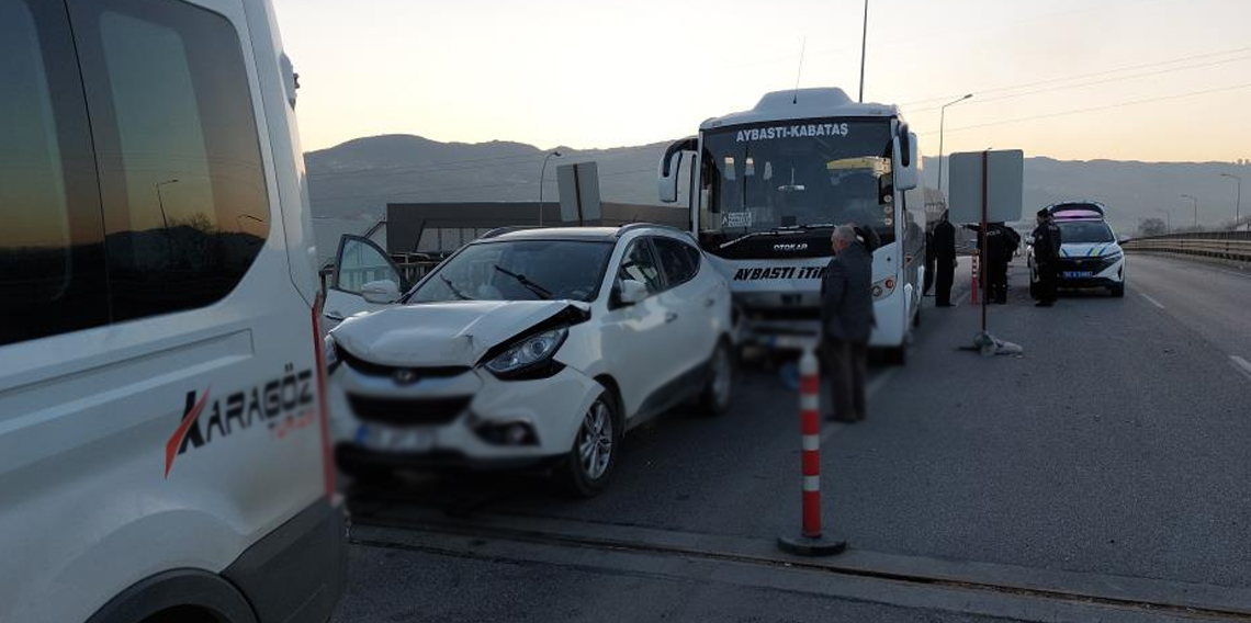 Samsun'da 5 araçlı zincirleme kaza: 2 yaralı