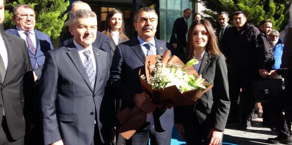 Ramazan Etkinlikleri Üzerinden Laiklik Tartışması