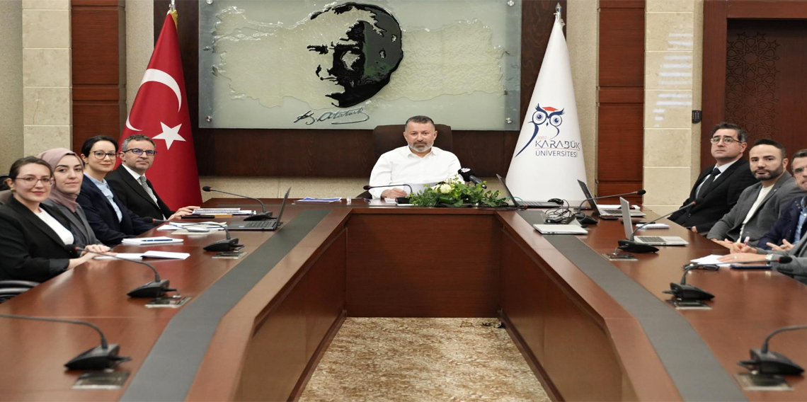 Karabük Üniversitesi KAPGEM Türkiye için kamu politikaları üretiyor