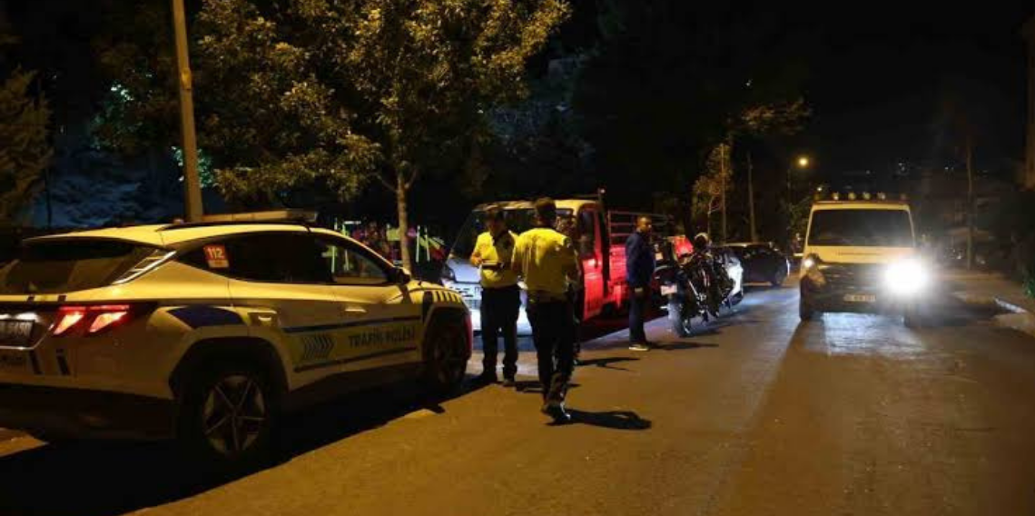 Polisin ’dur’ ihtarına uymayan sürücü önce aracıyla, sonra yaya olarak kaçtı