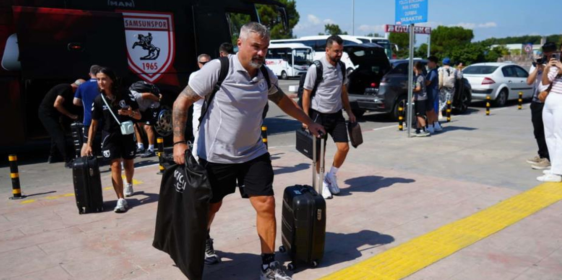 Samsunspor, Panathianikos maçı için Atina'ya gitti