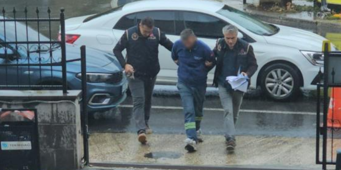Çerkezköy'de bayrak olayı: Çöpe atan da görüntüleri çeken de aynı kişi çıktı