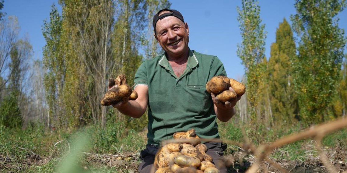 Bayburt’ta patates hasadı yüz güldürdü