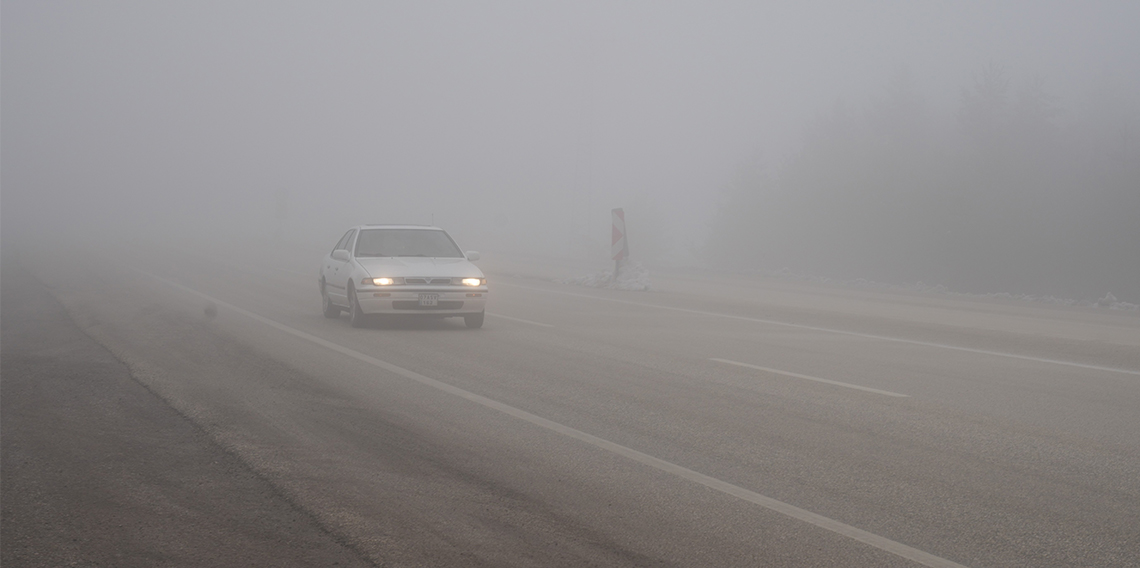 Kastamonu'da görüş mesafesini 20 metreye kadar düşüren sis trafiği olumsuz etkiliyor