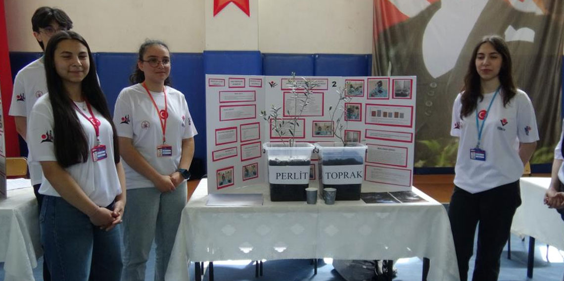 Artvin'de liseli gençler projelerini sergiledi