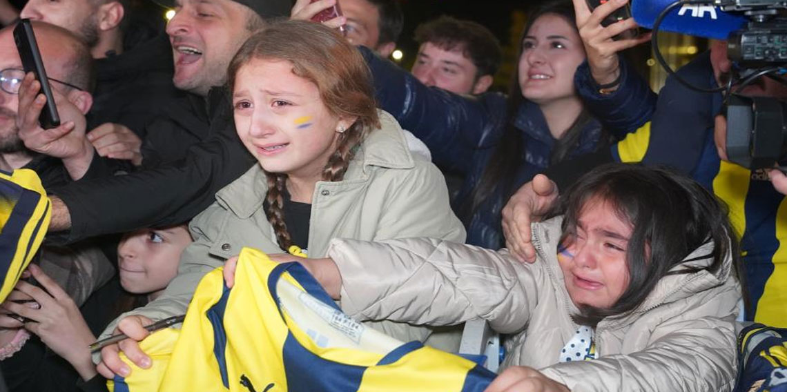 Fenerbahçe’ye Rize’de coşkulu karşılama