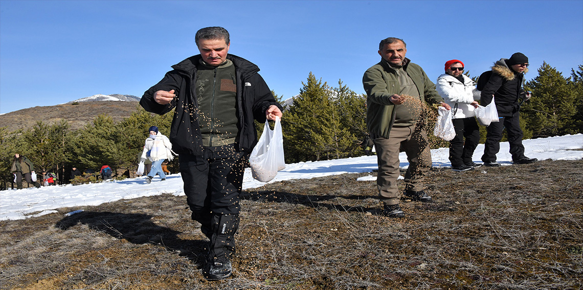 Gümüşhane'de Dünya Sulak Alanlar Günü yürüyüşü yapıldı