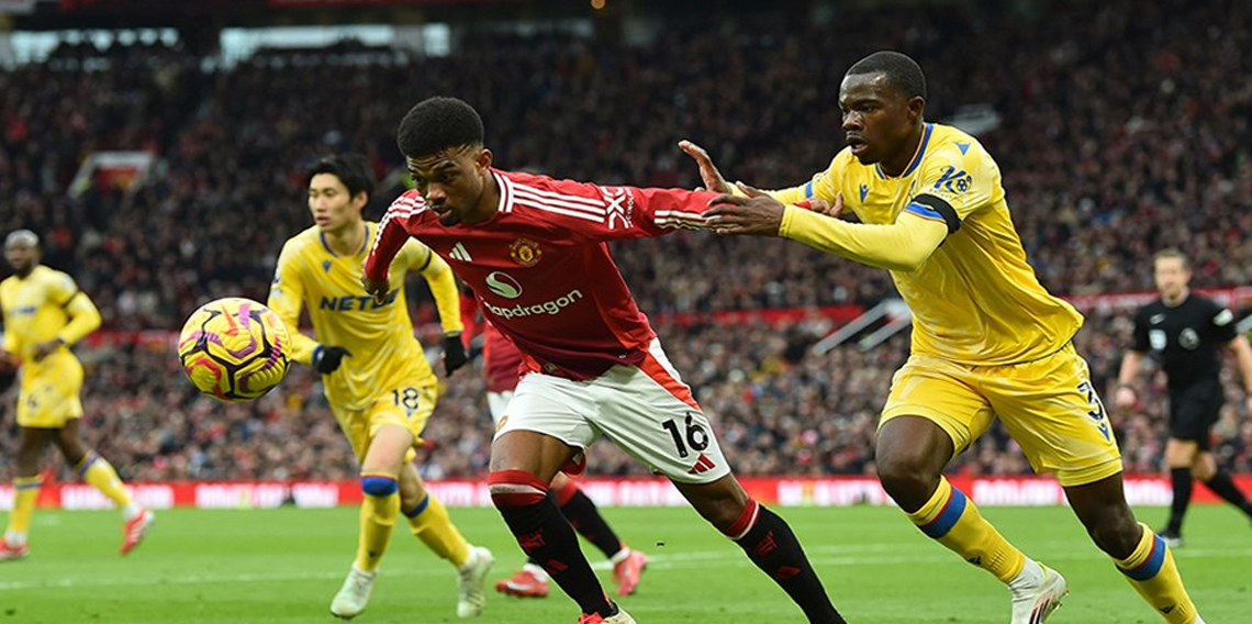 Manchester United'ın Old Trafford'da kan kaybı sürüyor