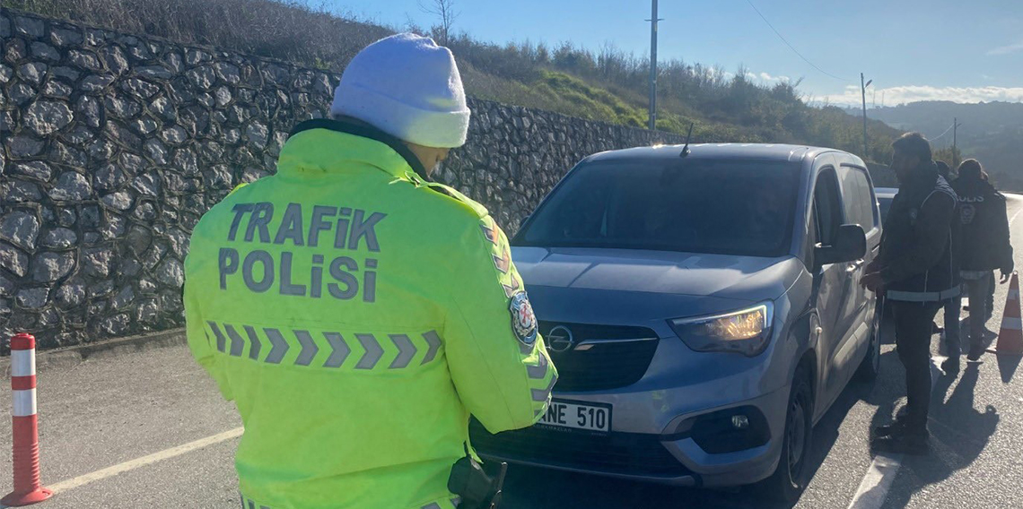  Sinop'ta düzensiz göçmen uygulaması