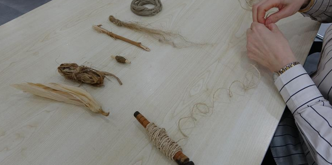 Trabzon'da Mısır koçanı kıyafet oldu