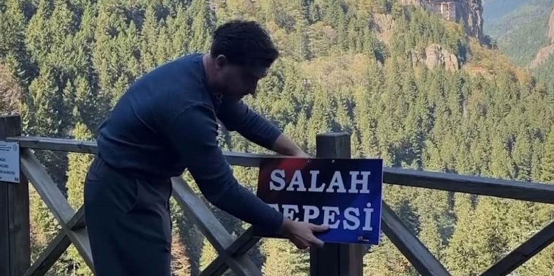 Muhammed Salah’ın Sümela Manastırı’nı izlediği yere tabela asıldı!