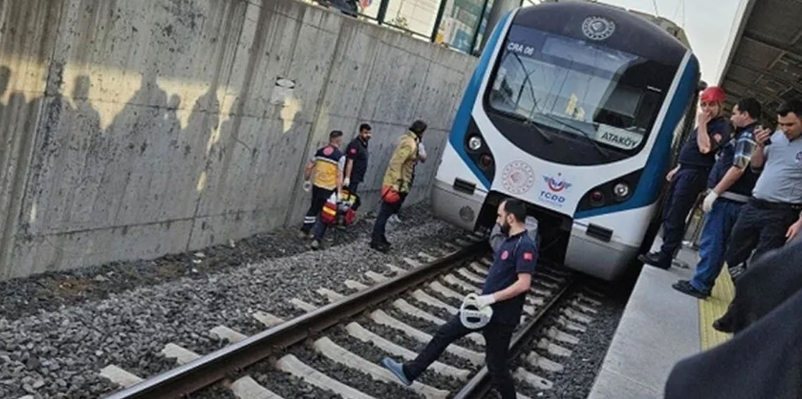 Marmaray'da bir kişi intihar etti!