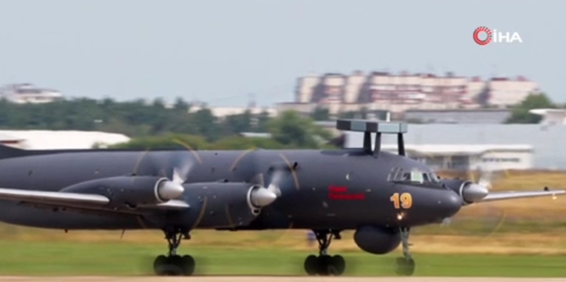 Ukrayna, Rus deniz devriye uçağını vurduğu anları paylaştı