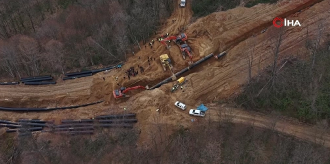 Düzce’de doğalgaz çalışması sırasında heyelan: 1 ölü, 1 yaralı