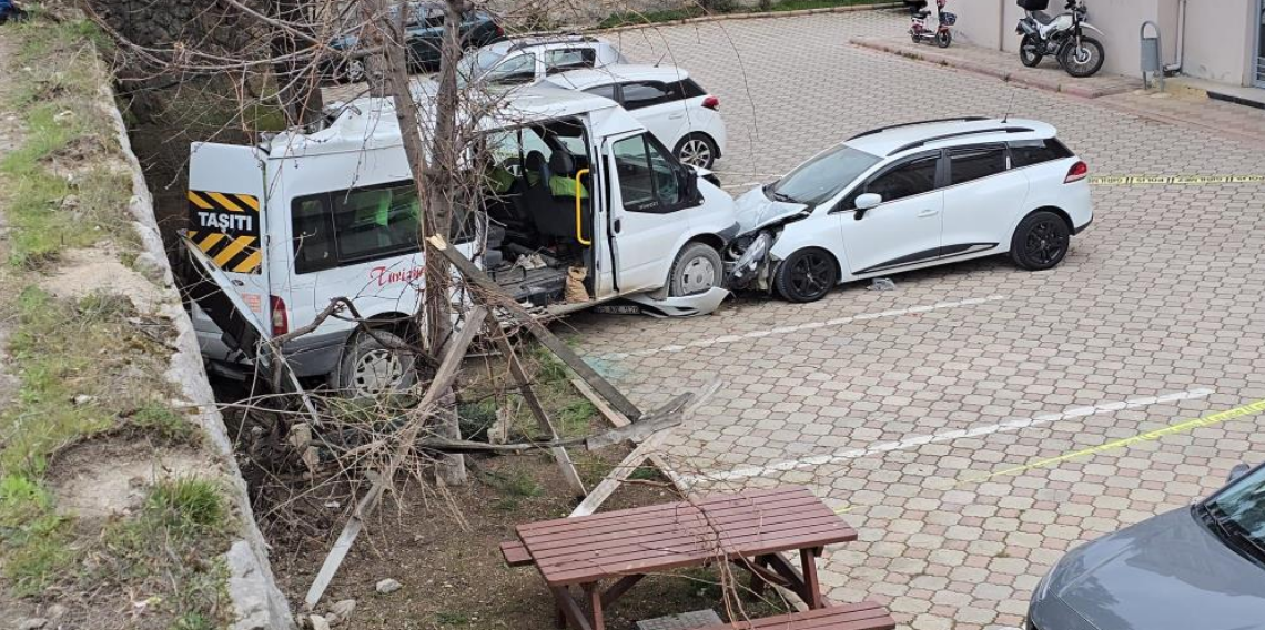 Samsun’da zincirleme kaza, Freni patlayan tır dehşet saçtı