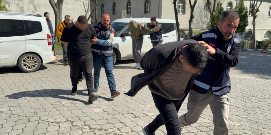 Masaj salonuna fuhuş operasyonu: 3 gözaltı