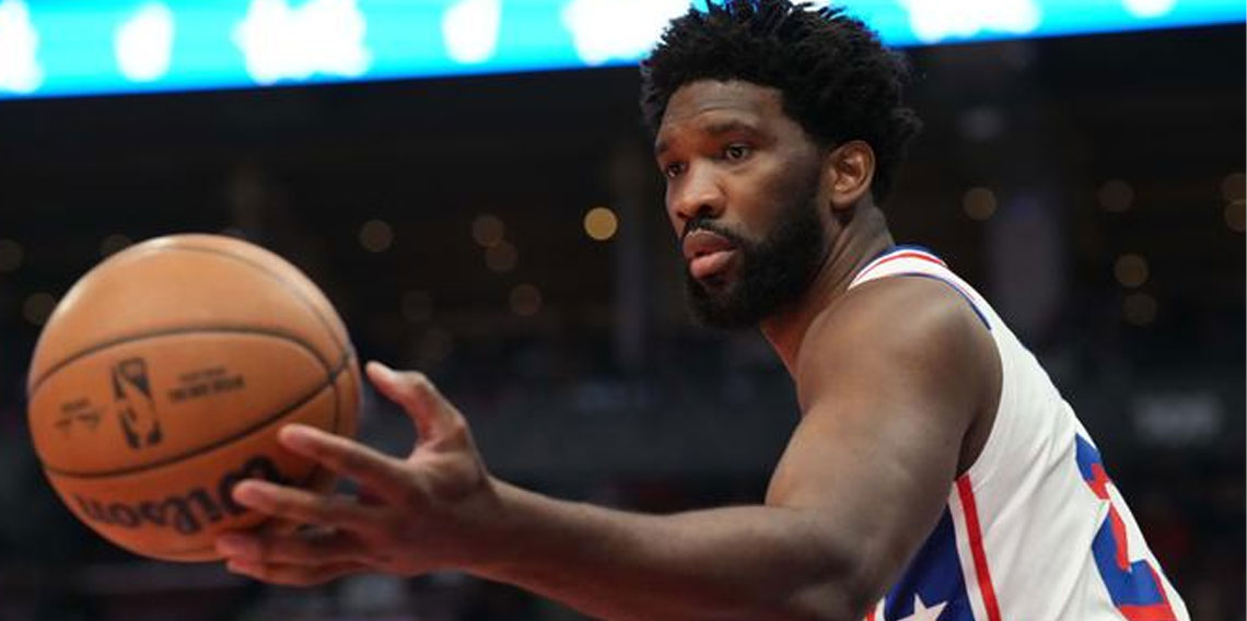 Joel Embiid'e dev kontrat