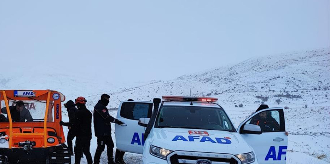 Ordu'da karda mahsur kalan 4 kişi için arama başlatıldı