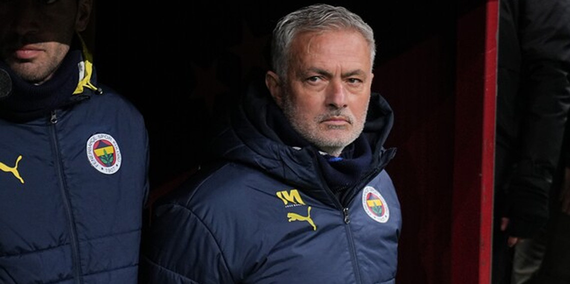 Galatasaray, Mourinho için suç duyurusunda bulunacak